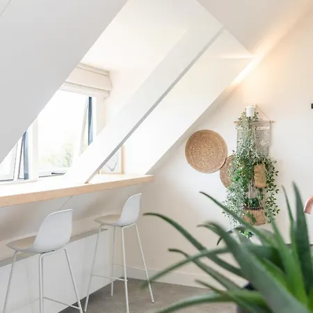 Op Oost Boutique & Restaurant Het Kook Atelier 5*