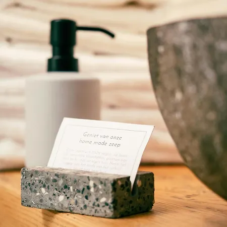 Op Oost Boutique & Restaurant Het Kook Atelier ホテル 5*
