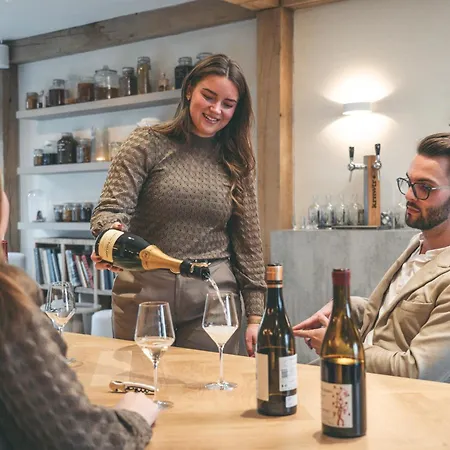 Op Oost Boutique & Restaurant Het Kook Atelier