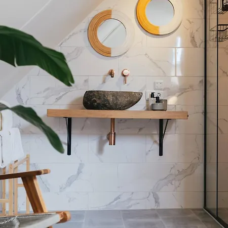 Op Oost Boutique & Restaurant Het Kook Atelier Hotel