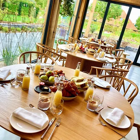 Op Oost Boutique & Restaurant Het Kook Atelier